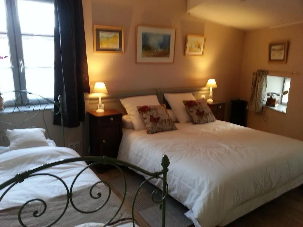 Bed and Breakfast Relais St Jacques - Roanne à Saint-Haon-le-Châtel France