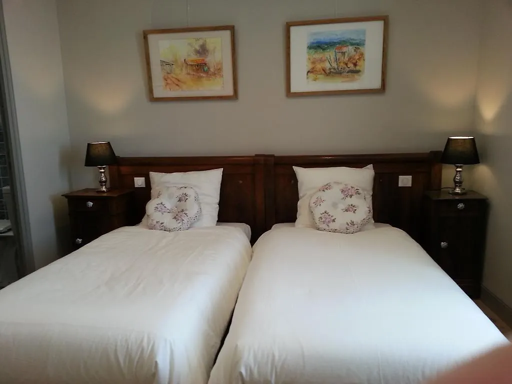 Bed and Breakfast Relais St Jacques - Roanne à Saint-Haon-le-Châtel